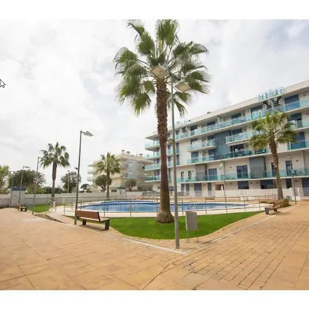 Edificio Augusta * كامبريلس